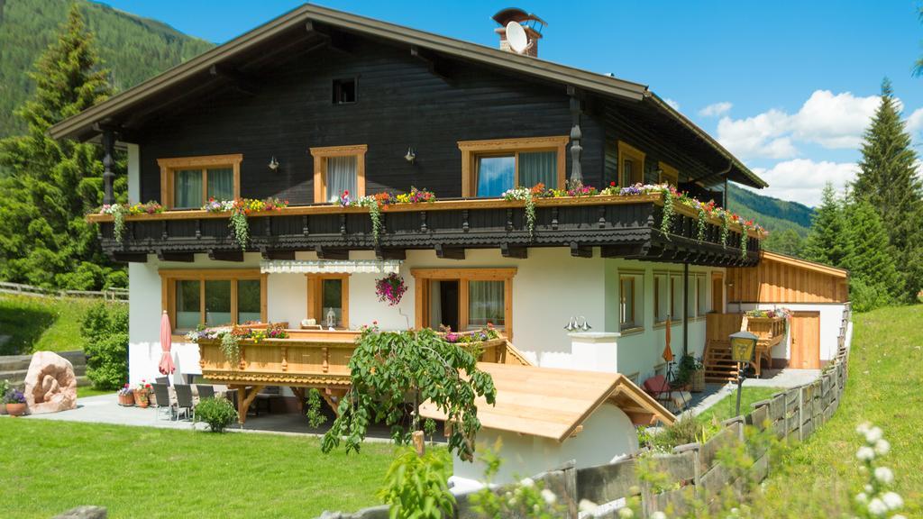 Gaestehaus Geir Apartment Obernberg am Brenner Exterior photo