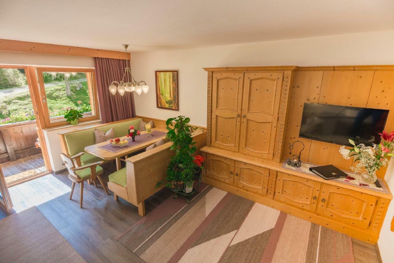 Gaestehaus Geir Apartment Obernberg am Brenner Exterior photo